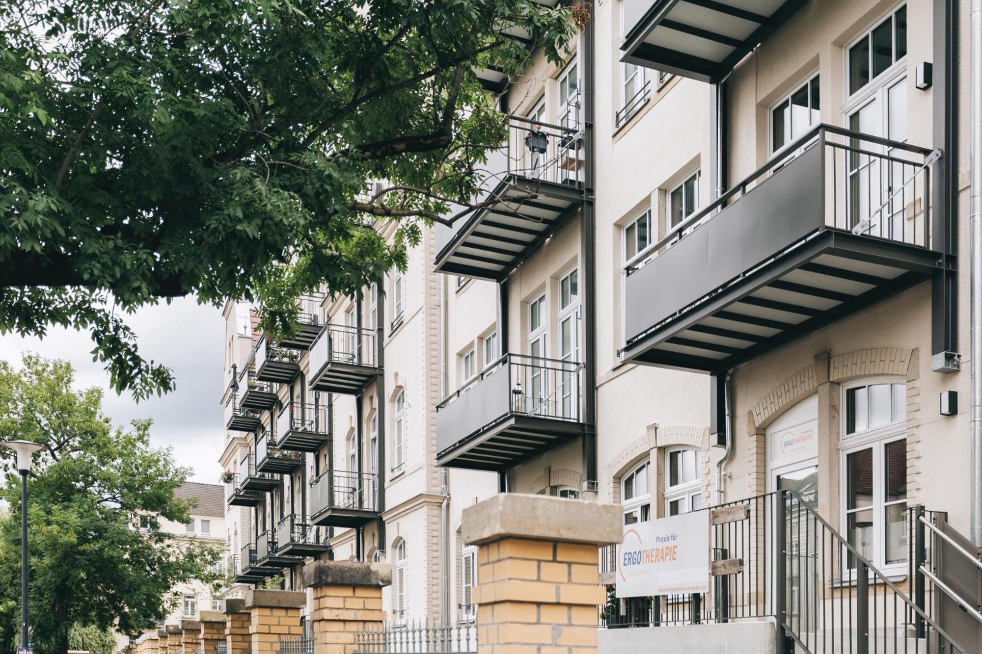 Oasis Appart - Wohnen In Dresden - Netflix - Tiefgarage - Dachterrasse Exteriör bild