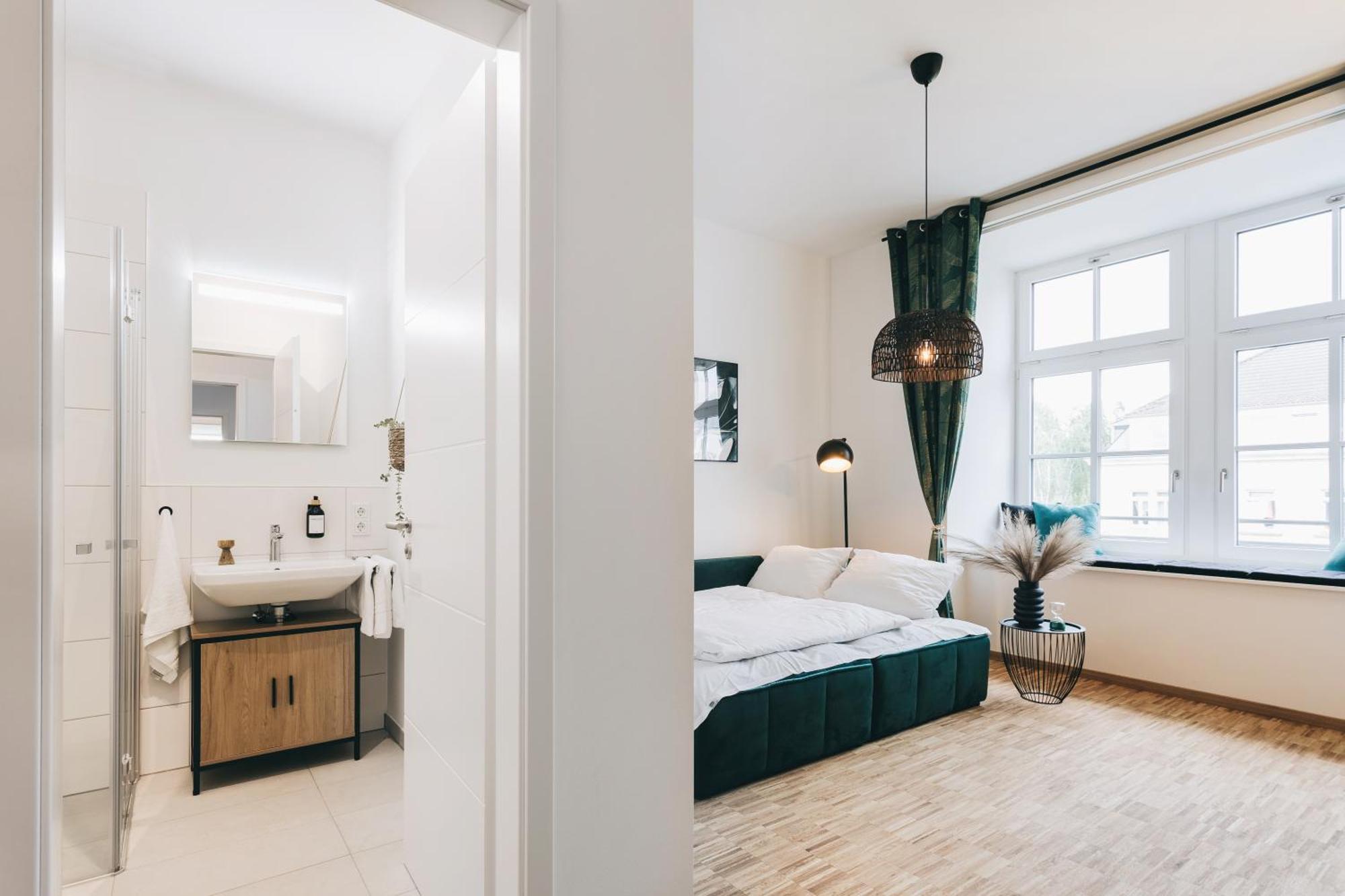 Oasis Appart - Wohnen In Dresden - Netflix - Tiefgarage - Dachterrasse Rum bild